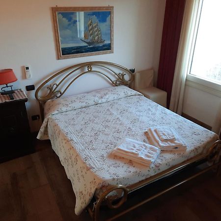 B&B Casa Santa Lucia Manerba del Garda Kültér fotó