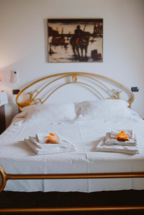 B&B Casa Santa Lucia Manerba del Garda Kültér fotó