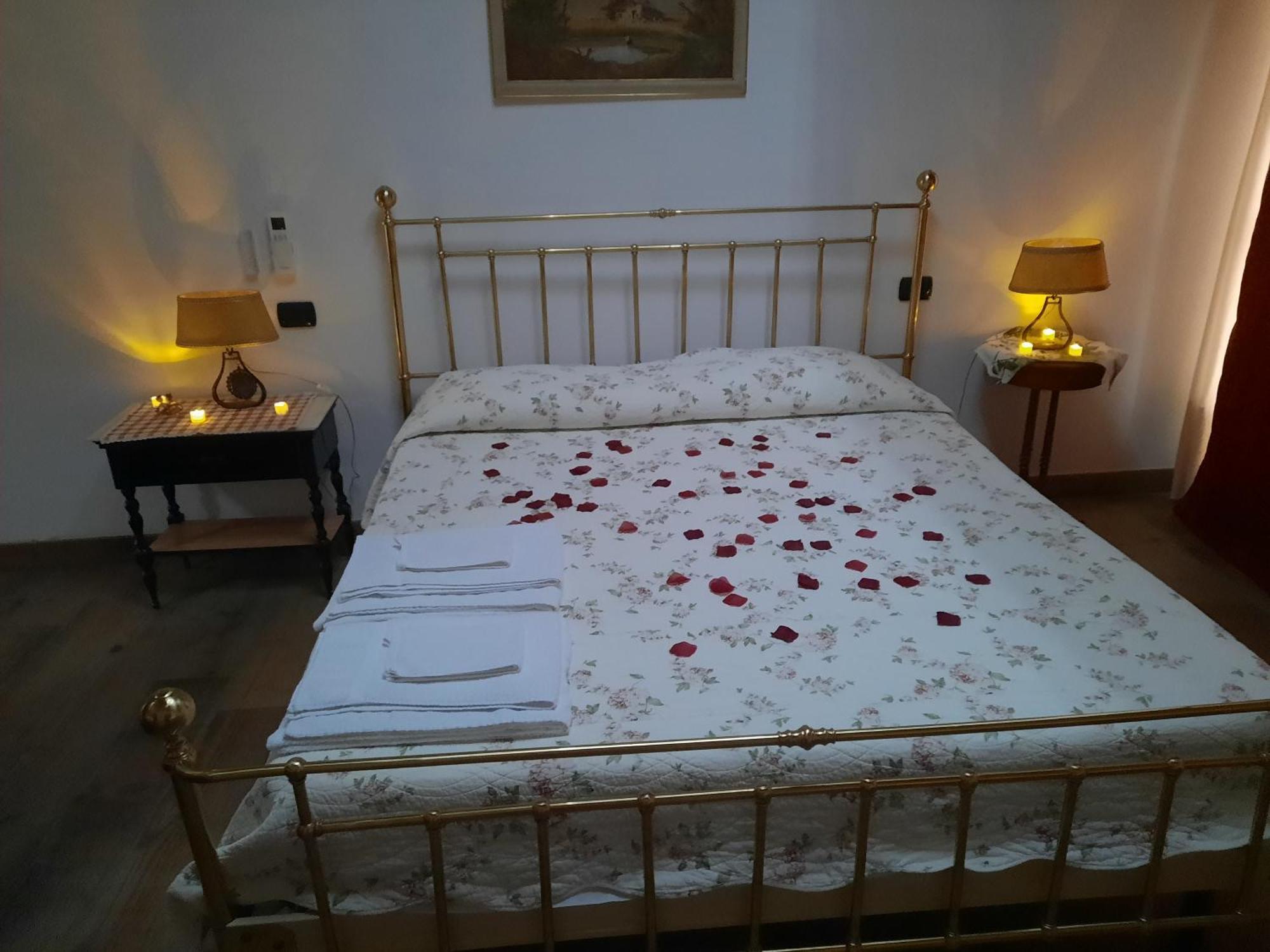 B&B Casa Santa Lucia Manerba del Garda Kültér fotó