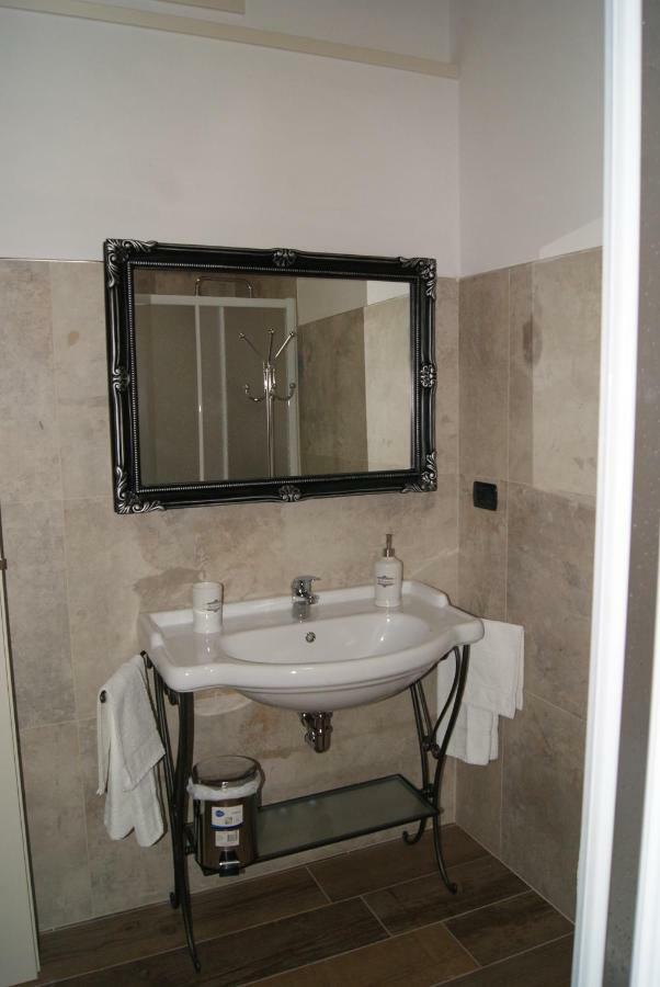 B&B Casa Santa Lucia Manerba del Garda Kültér fotó